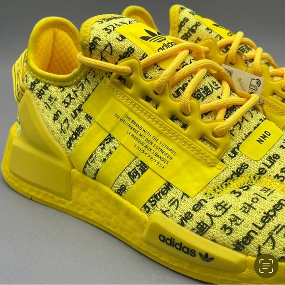 Adidas NMD R1 V2 J All Over Print Yellow Black Sneaker Size 5.5 Kids New